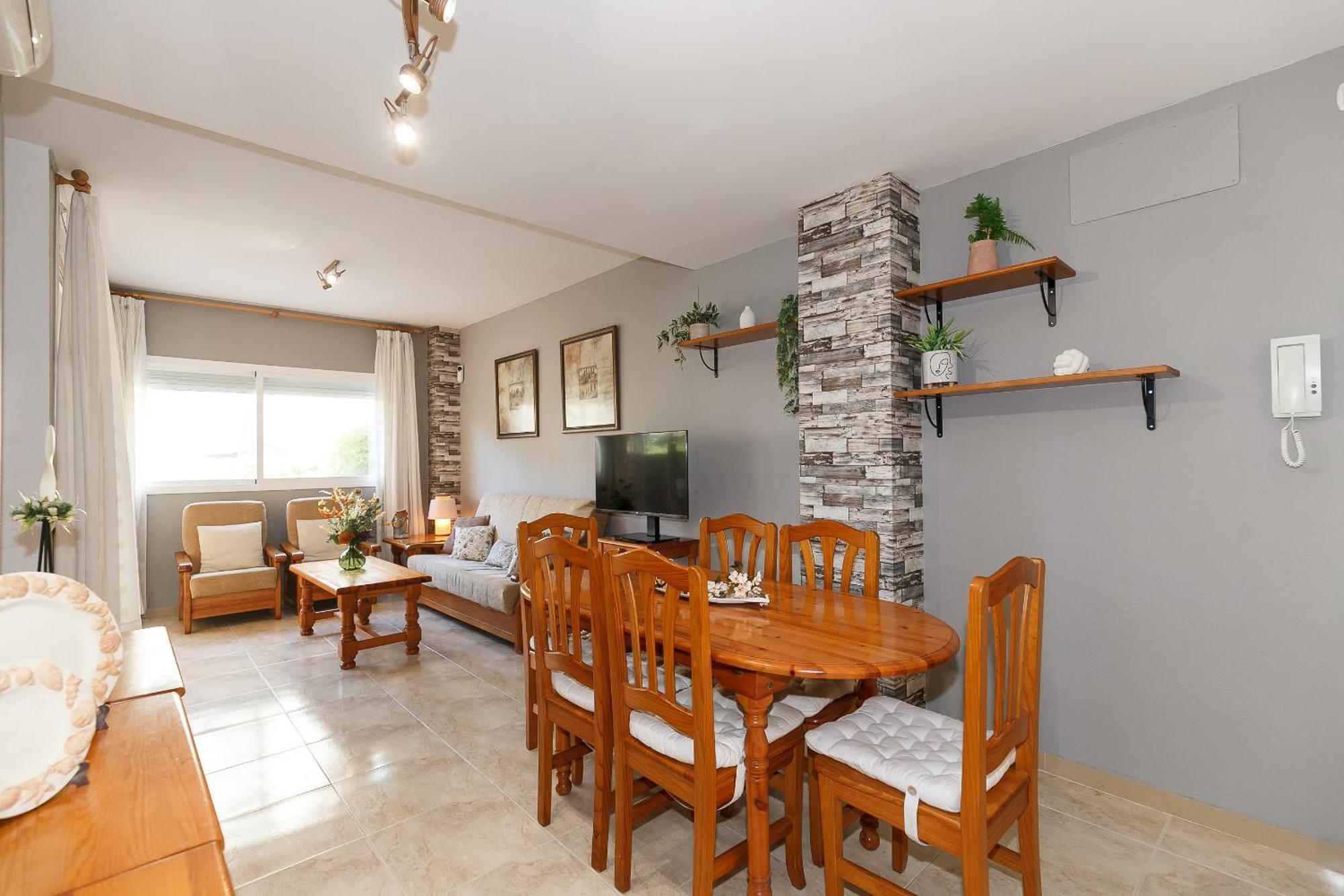 Uhc Golden Pineda Apartments La Pineda Kültér fotó
