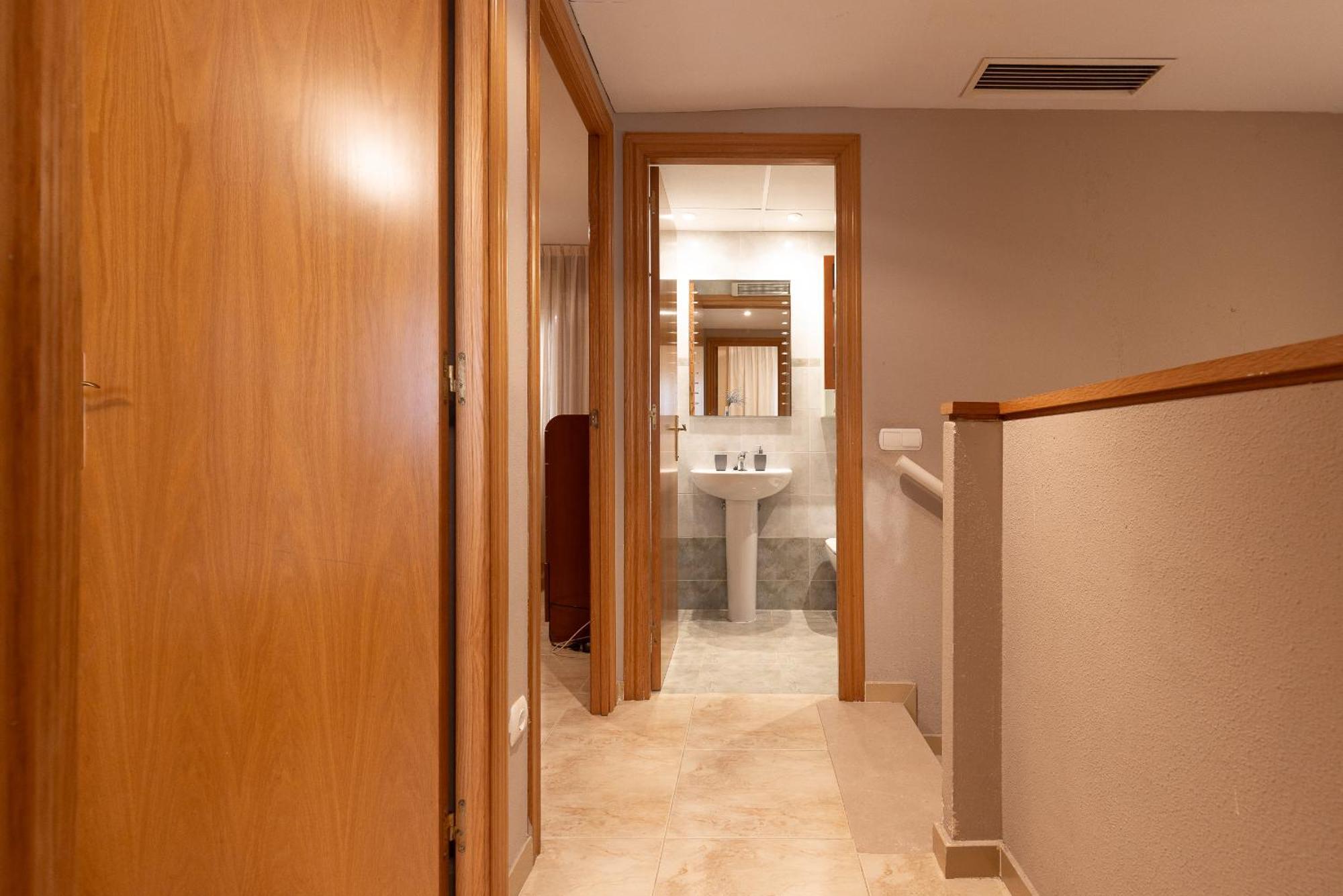 Uhc Golden Pineda Apartments La Pineda Szoba fotó