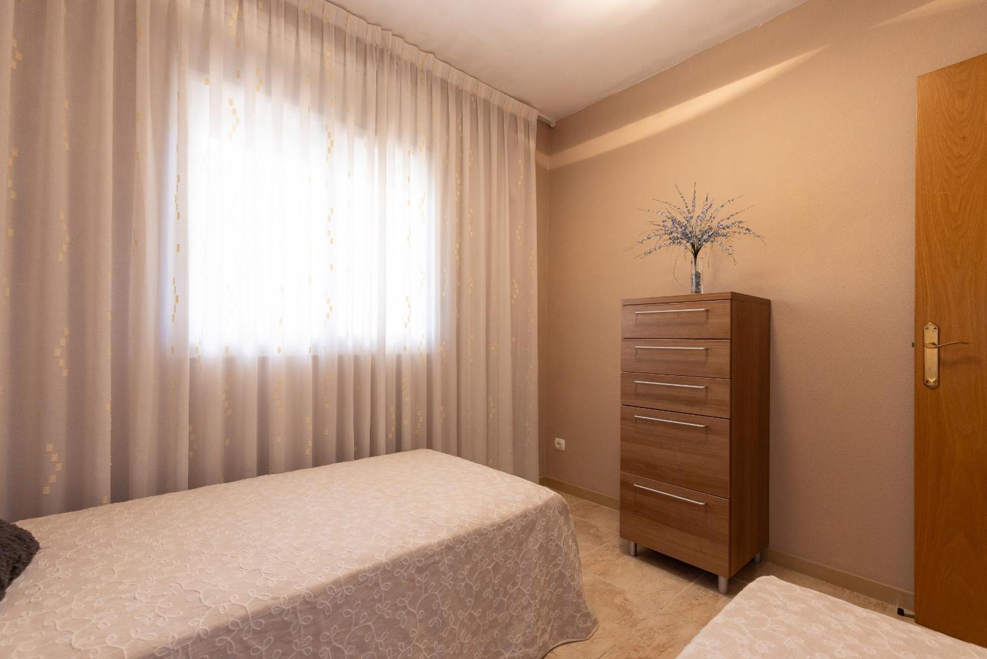Uhc Golden Pineda Apartments La Pineda Szoba fotó
