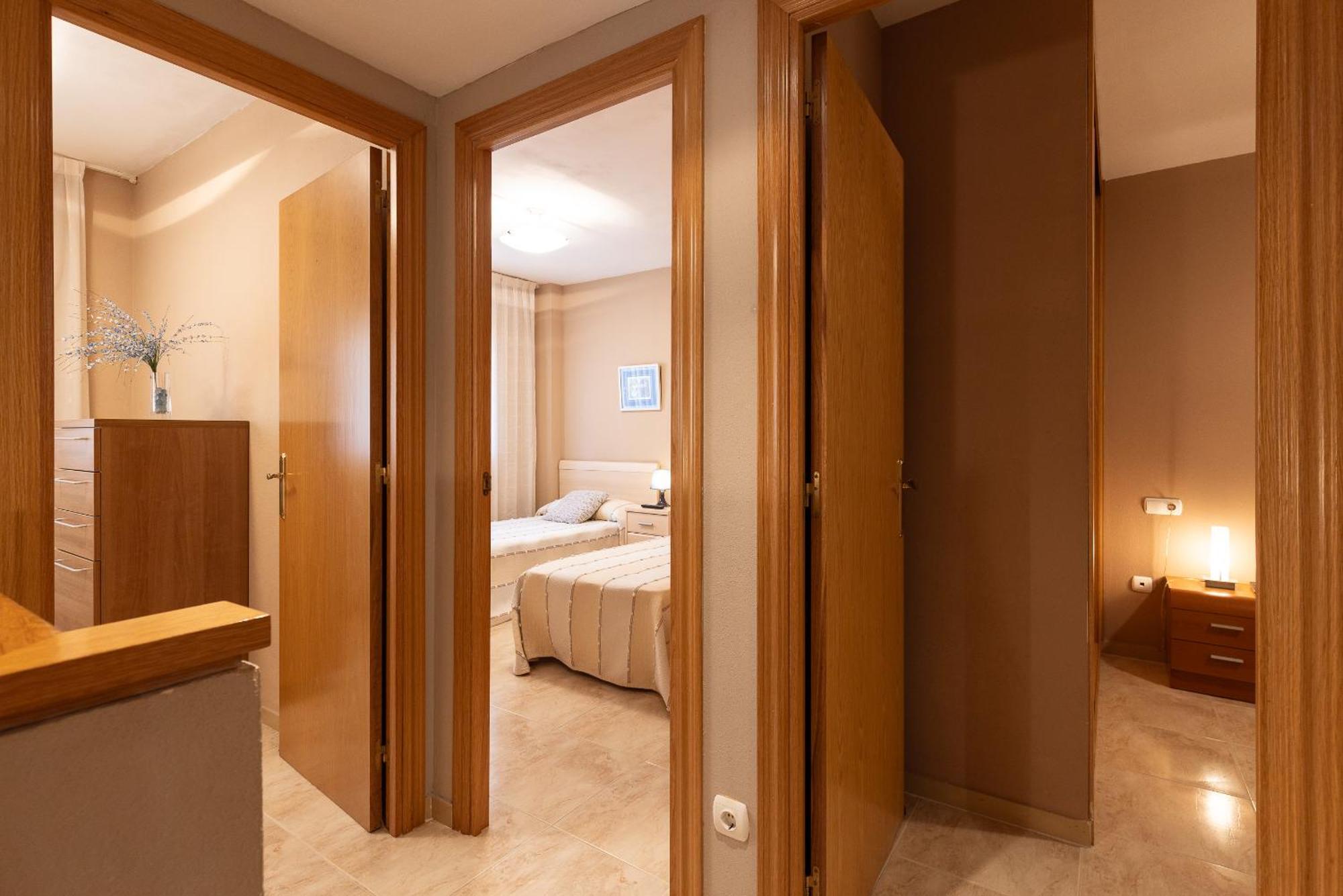 Uhc Golden Pineda Apartments La Pineda Szoba fotó