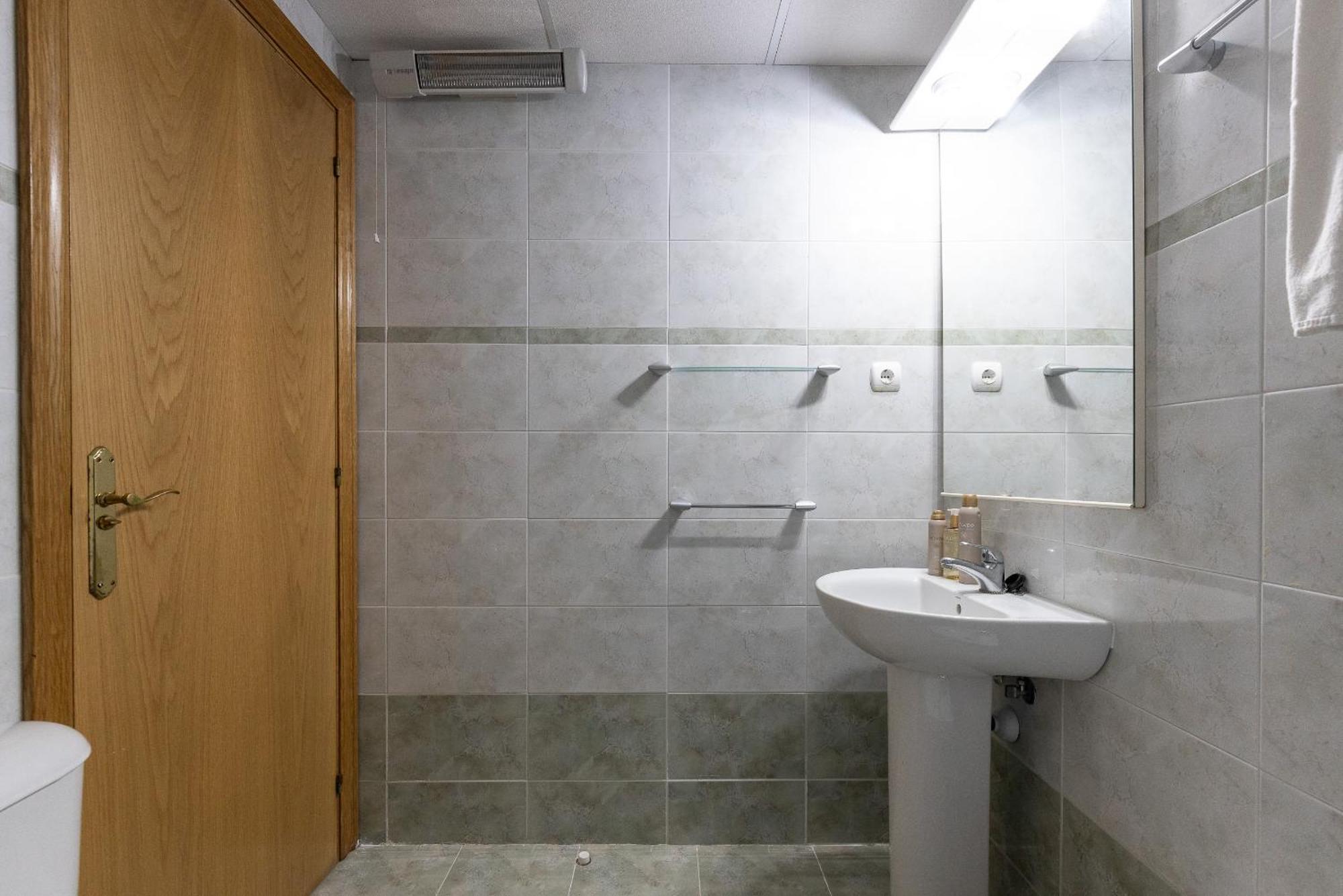 Uhc Golden Pineda Apartments La Pineda Szoba fotó