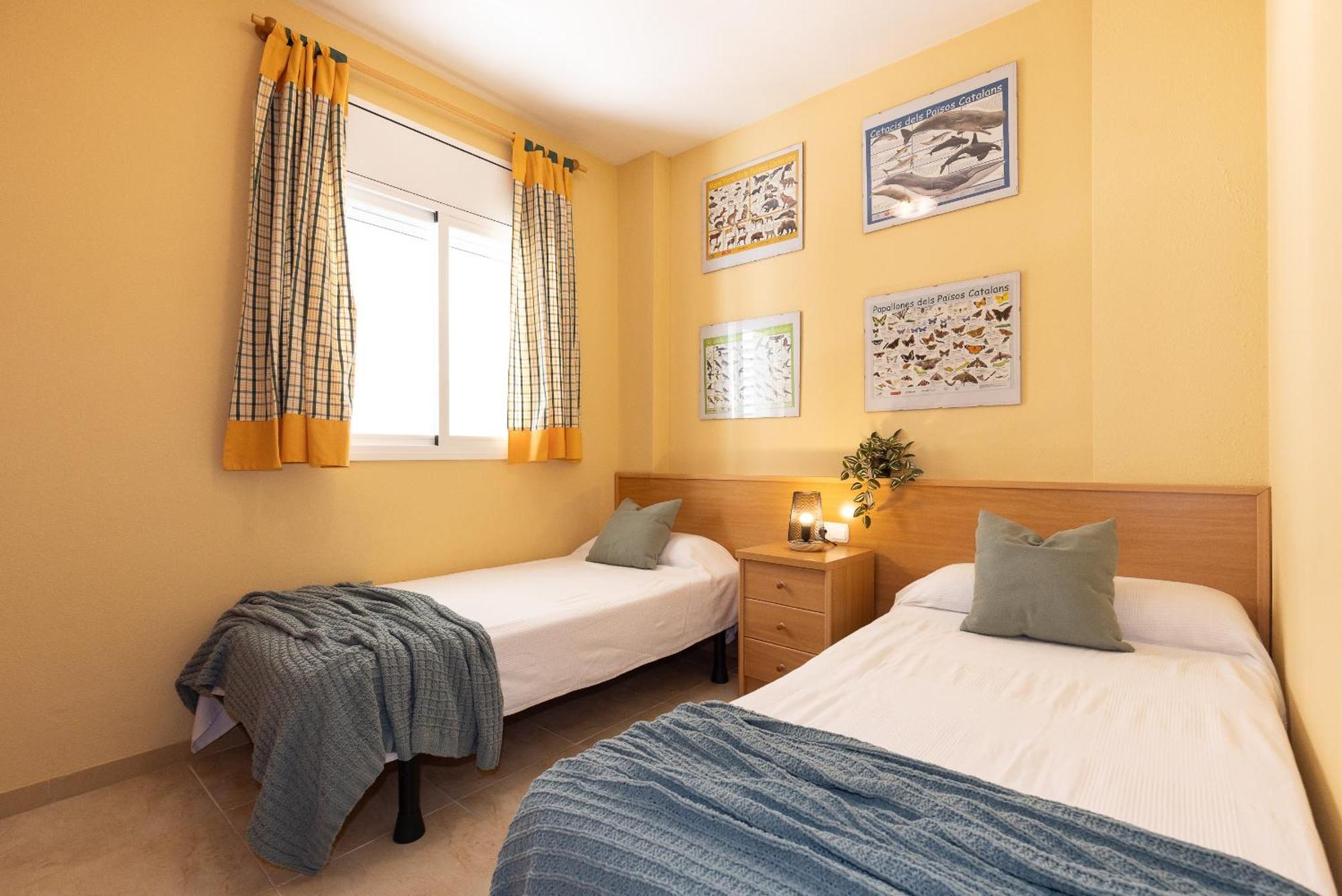 Uhc Golden Pineda Apartments La Pineda Kültér fotó
