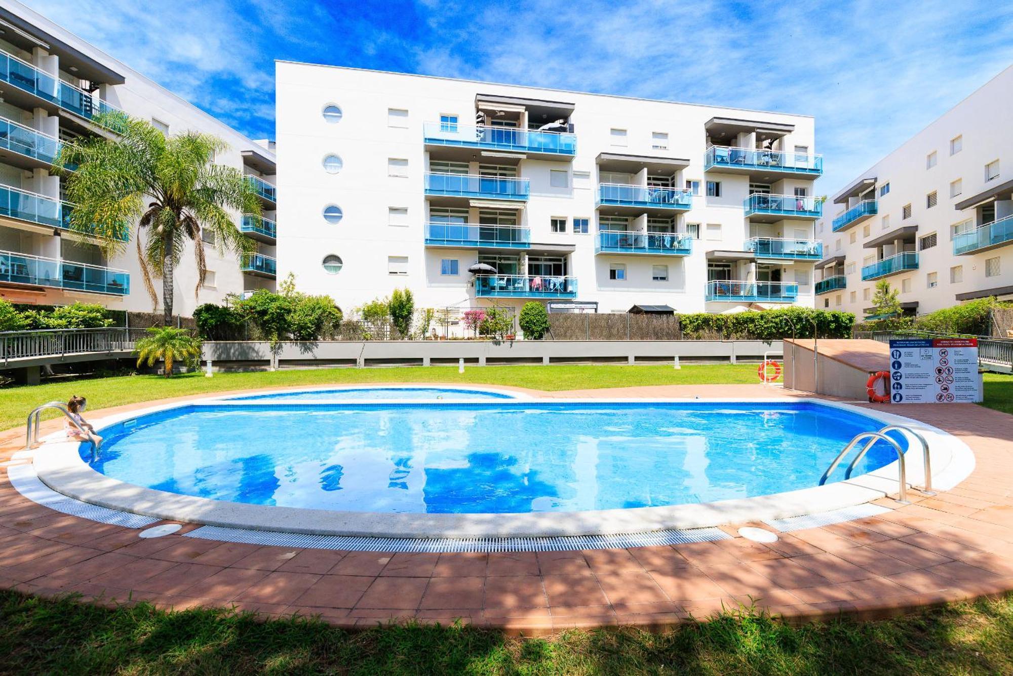Uhc Golden Pineda Apartments La Pineda Kültér fotó